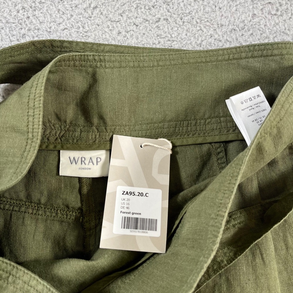 Wrap London Forest Green 100% Linen Belted Shorts Size US 16 NWT - Picture 3 of 16